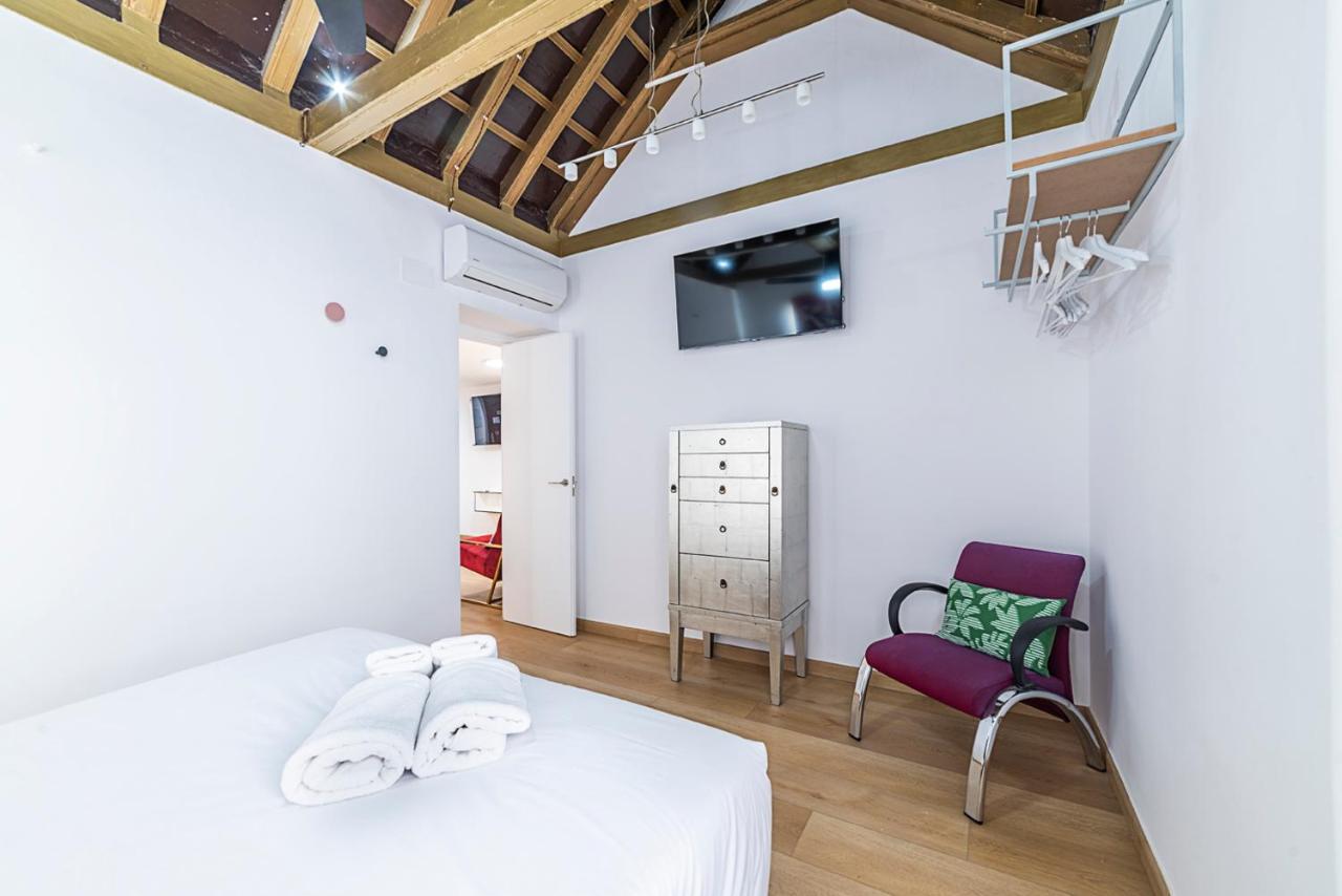 Alohamundi Martinez Montanes Apartamento Sevilha Exterior foto